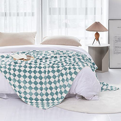 LOMAO Throw Blankets Flannel Blanket with Checkerboard Grid Pattern Soft Throw Blanket for Couch, Bed, Sofa Luxurious Warm and Cozy for All Seasons (Light Blue, 51"x63")